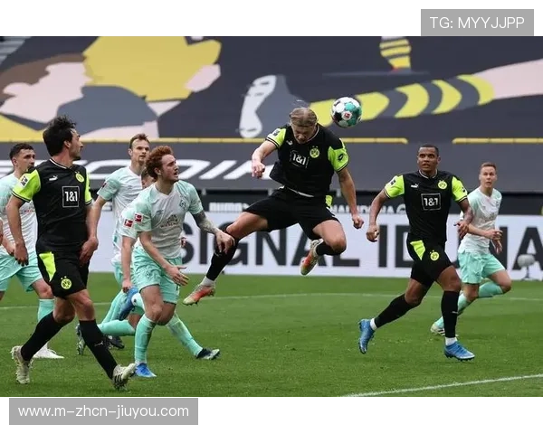 多特中路断球后瞬间发动致命反击